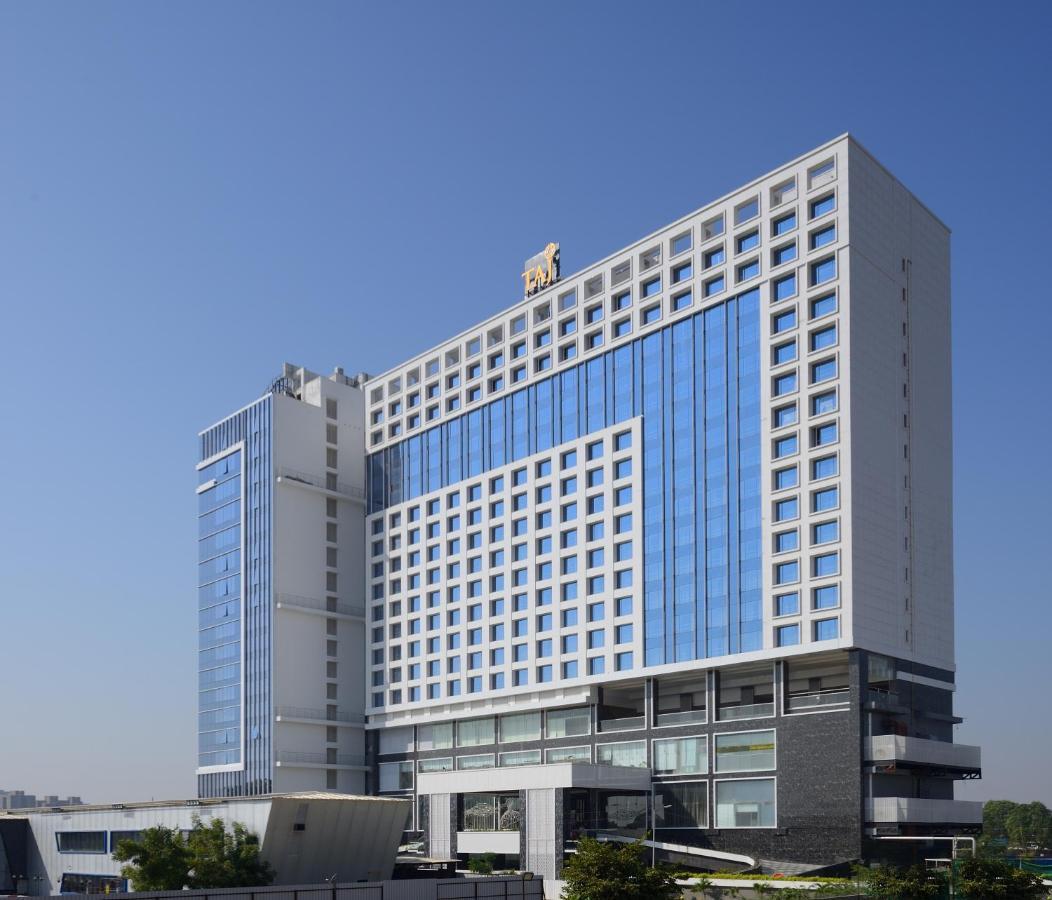 Taj Skyline Ahmedabad Hotel Buitenkant foto The Leela Palace, New Delhi